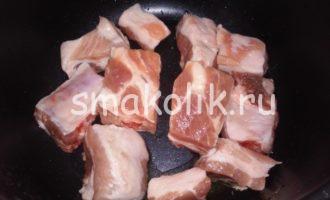 Тушеная картошка с мясом в мультиварке