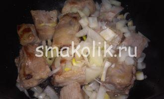 Тушеная картошка с мясом в мультиварке