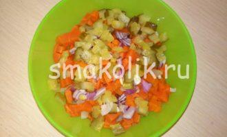 Салат с грибами – самый вкусный и простой